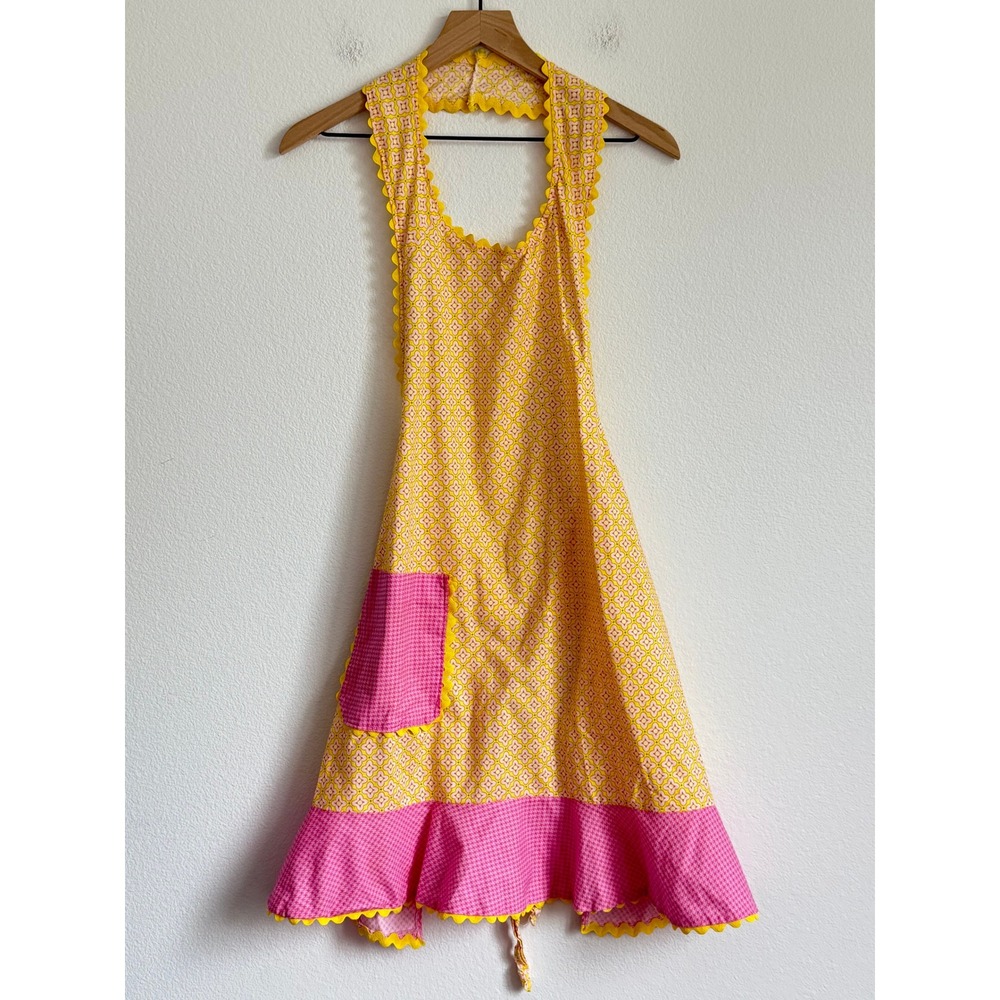 Pinafore Apron OS Yellow Pink Vintage Kitchen Cottagecore Rickrack Ruffle Pocket - Picture 2 of 5